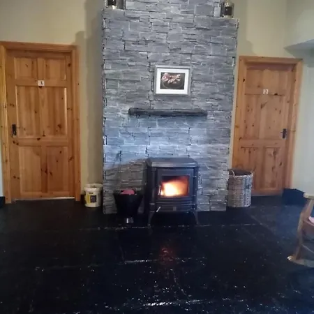 Liams Between Doolin And * 利敦瓦纳